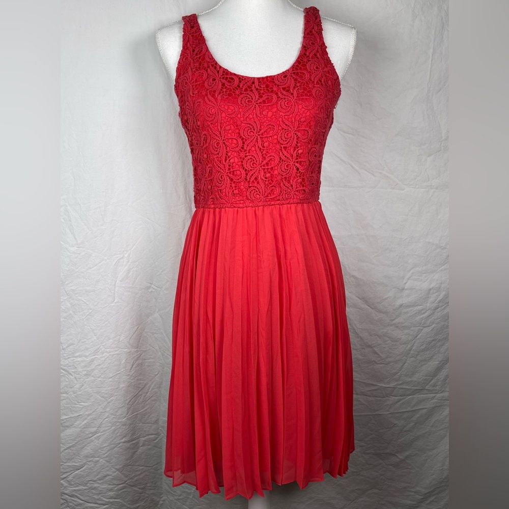 KAYA & SLOANE-Red-Tank Dress-Fit & Flare-Sz L-Lace Bodice, Flowy Skirt